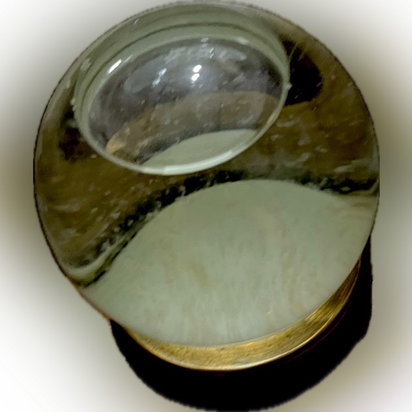 Halloween Fortune Telling Glass Globe with Gold Base - Picture 3 of 3